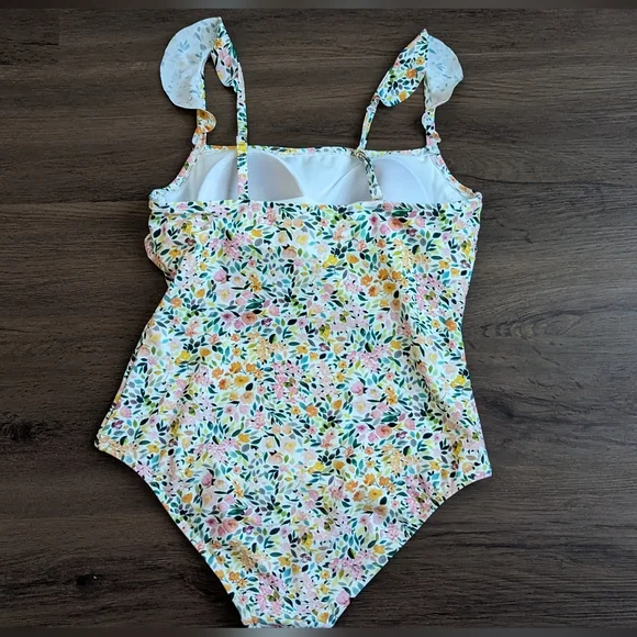 Kona Sol Floral Swimsuit - Picture 2 of 2